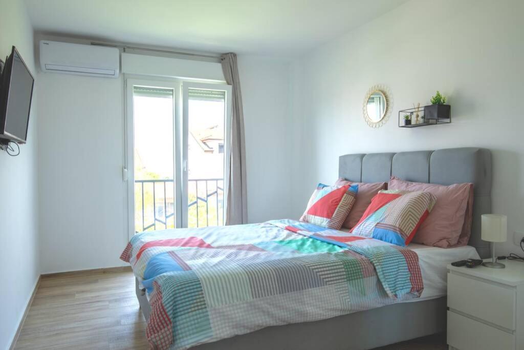 Flora Relax House, Free Parking Villa Peroj Exterior photo